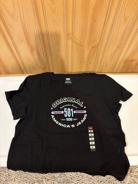 Levi's Black Crew Neck Graphic Tee